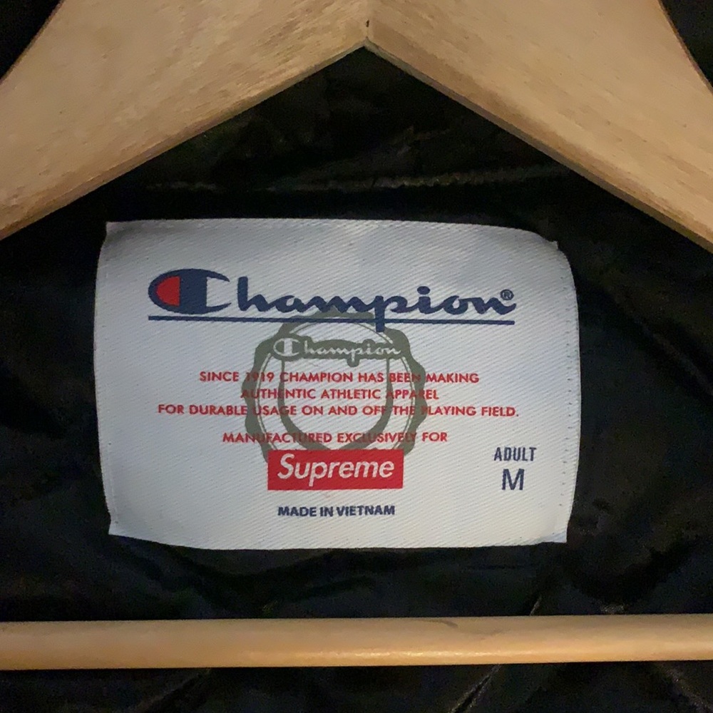 Supreme X champion varsity jacket fw18 100% authentic - Picture 5 of 5